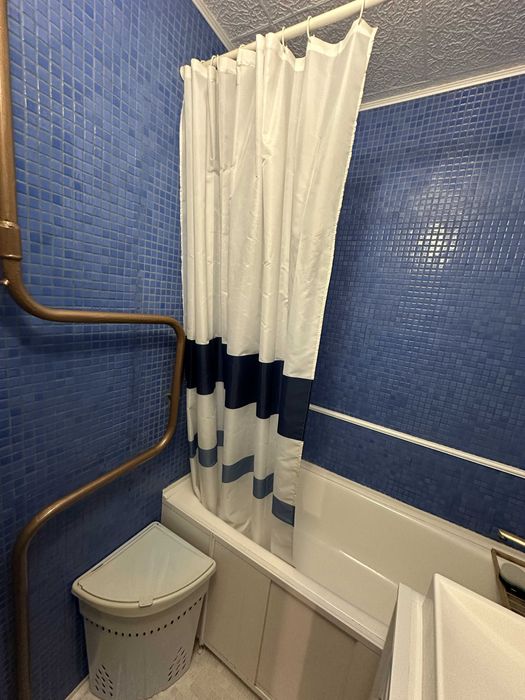 4к квартира, р-н Медичного Університету, ремонт, цегла