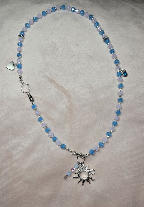 Naszyjnik ręcznie robiony z kryształów górskich