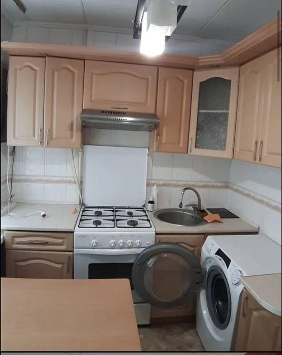 Здається кімната.Ремонт.. м.Чернігівька,м.Лісова.Без госп