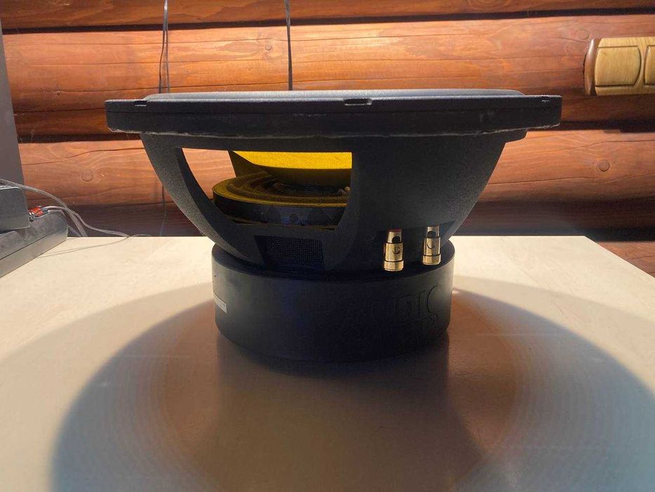 Сабвуфер Audio system 600w