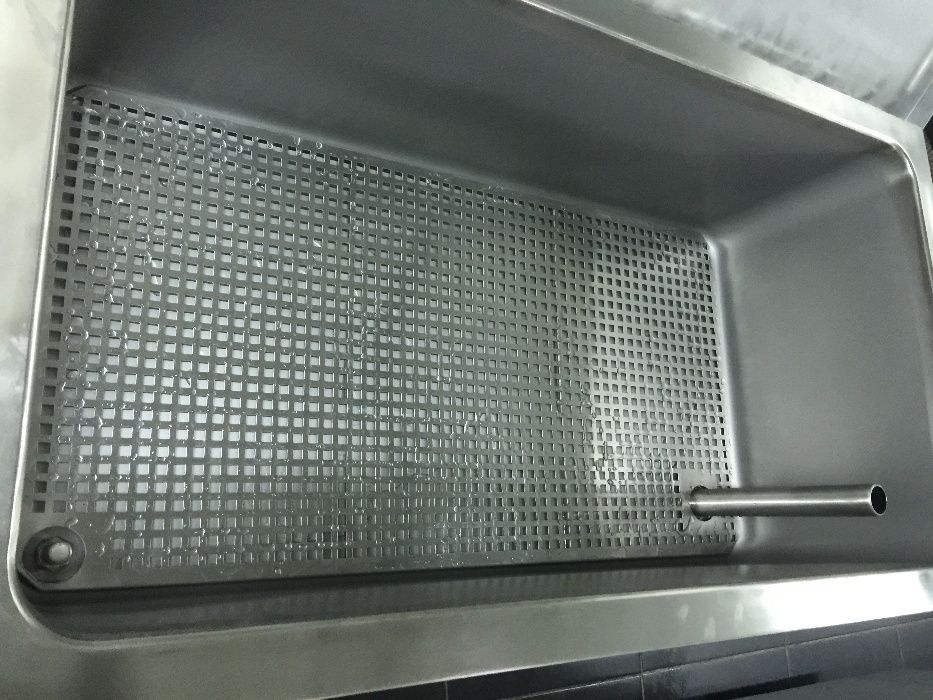 Demolhador de bacalhau totalmente construído em aço inox novo