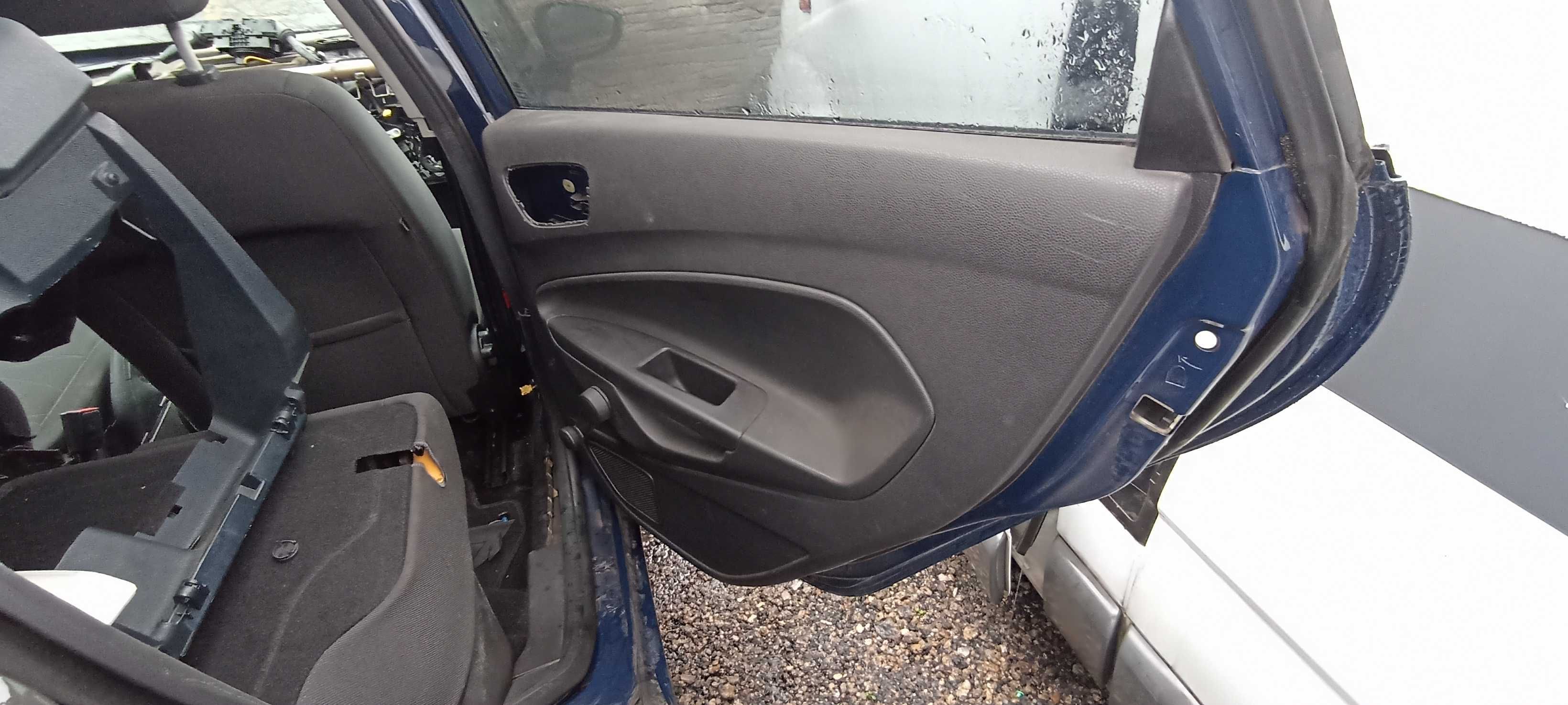 ćwiartka podłużnica przód ford fiesta mk7 lak JA8