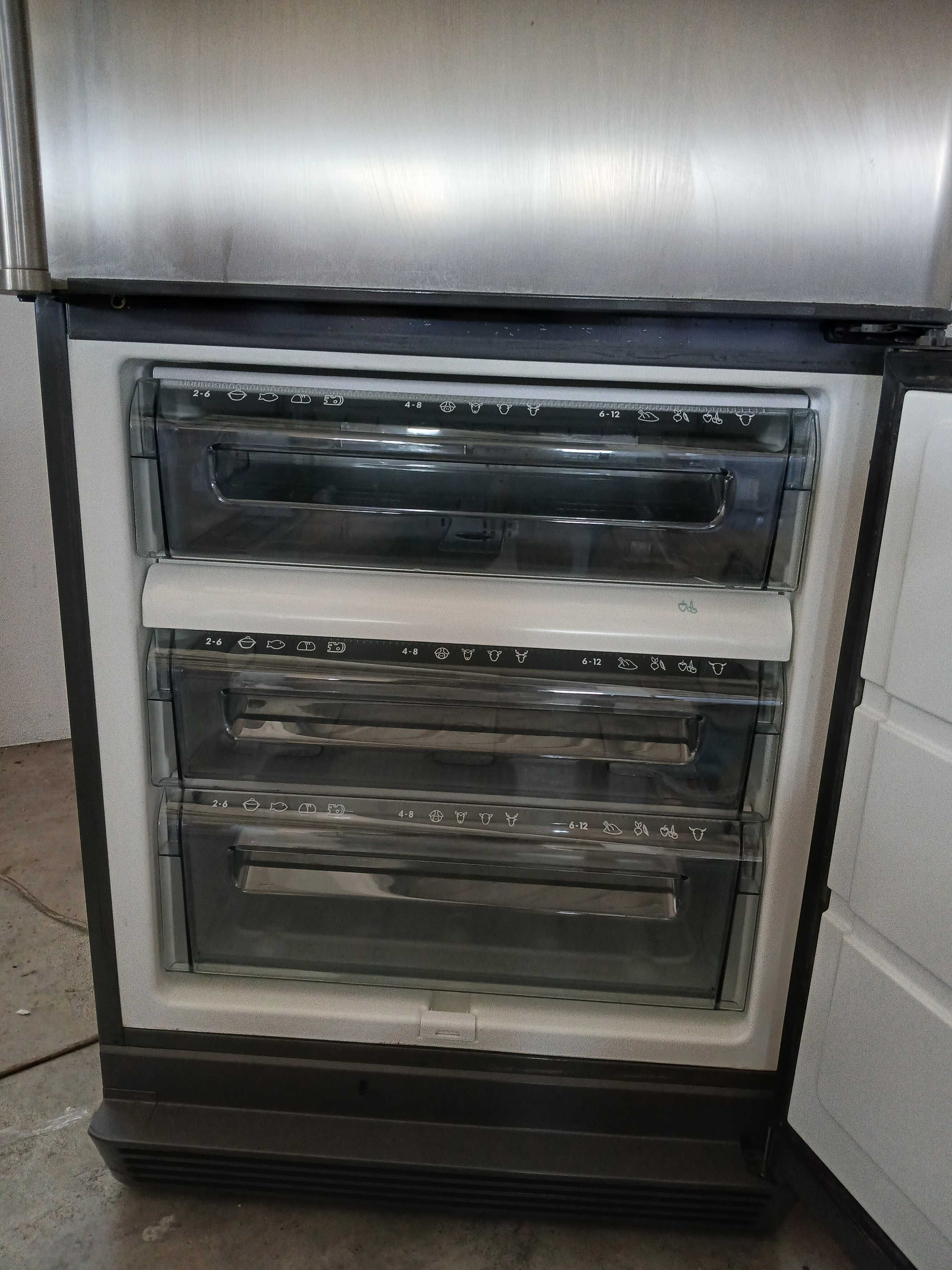 Frigorifico Combinado inox
