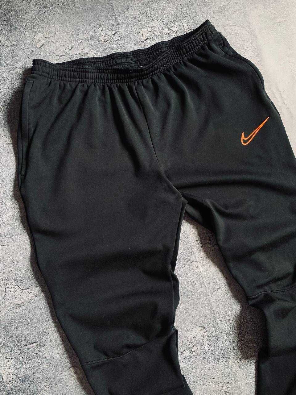 Штани Nike Оригінал. Розмір М
