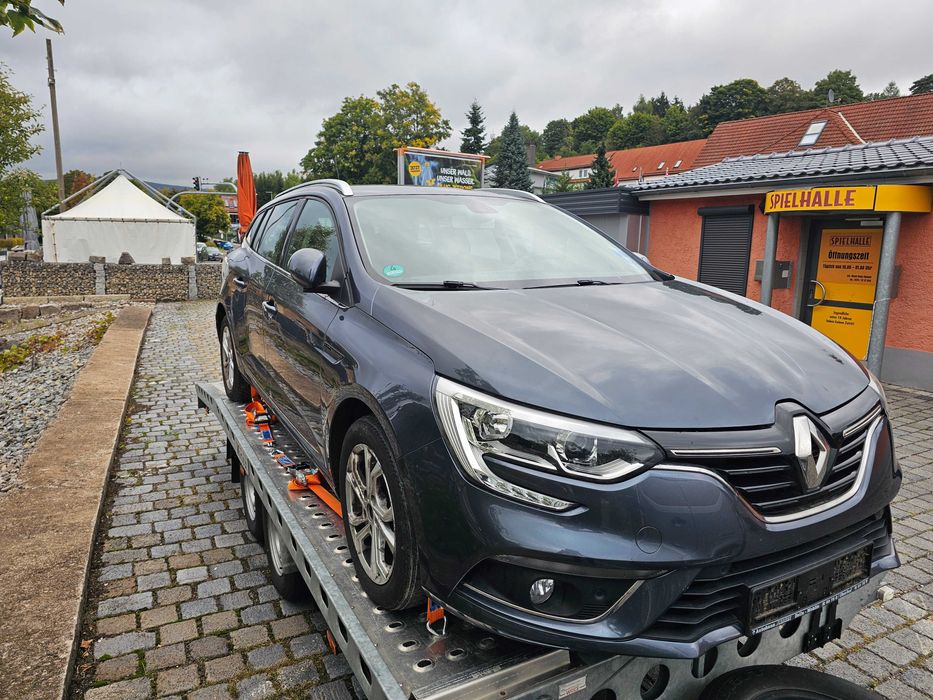 Renault Megane 4 1.2 Kombi 130KM NISKI PRZEBIEG!!!