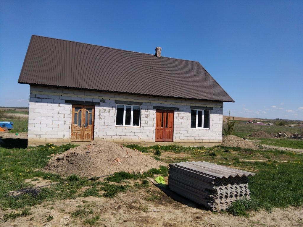 Продається будинок у селі Тарашанах