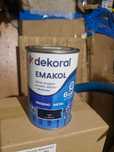 Dekoral Emakol do drewna i metalu kolor czarny 0,9l
