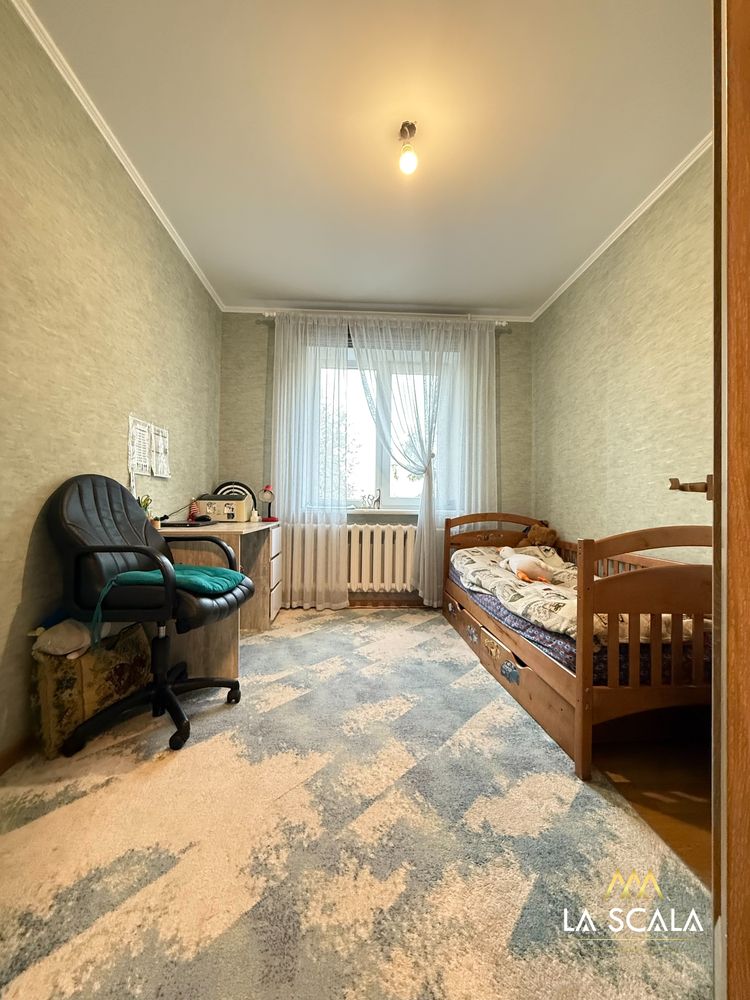 Початок Головатого! 71 м² в центрі Борисполя! Утеплення, меблі, центр!