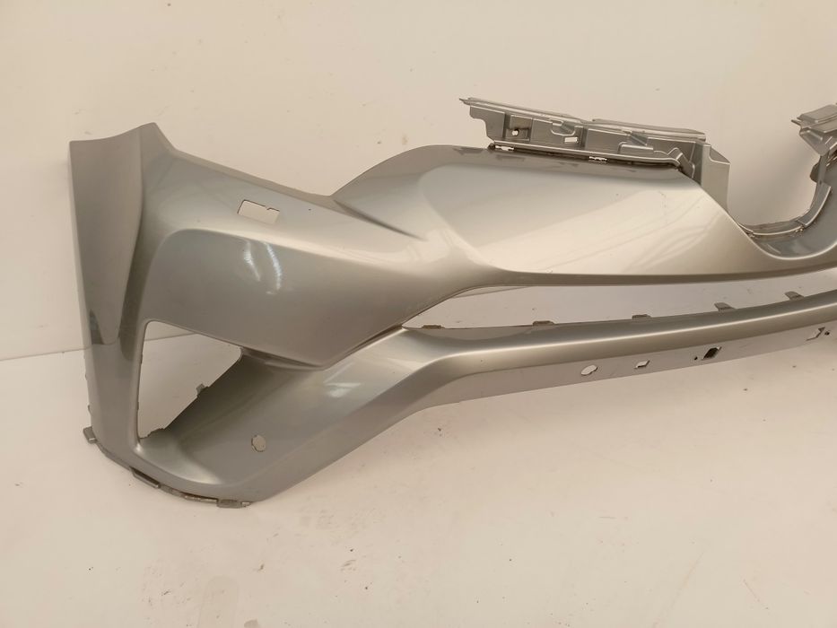 Toyota RAV4 IV 4 lift FL 15-19 zderzak przedni przód PDC