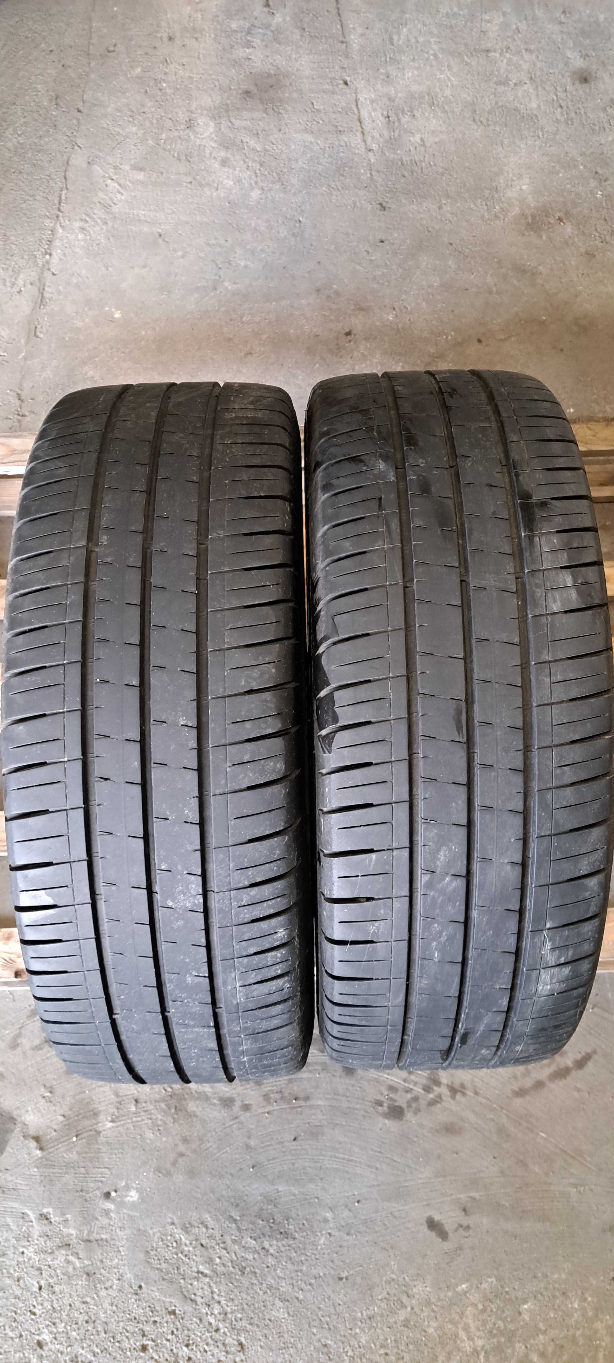 Opony letnie 225/55R17C Vredestein