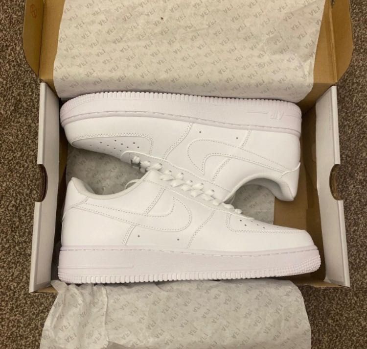 Dowód zakupu / Gwarancja / Nowe  Buty Nike Air Force 1 Białe r. 42
