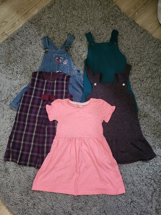 Ubranka 110/116 dla dziewczynki 21szt