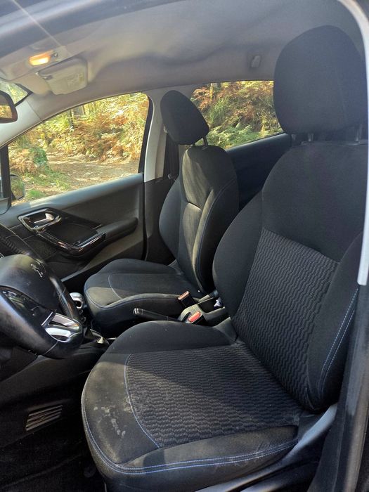 Peugeot 208 Hdi 2019