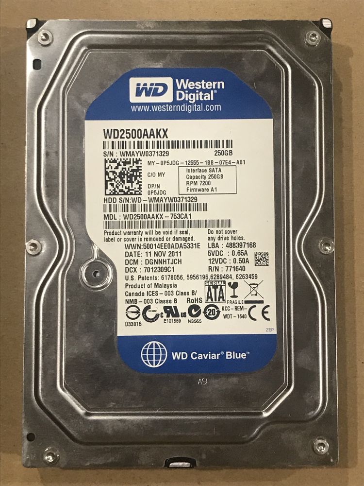 Жесткий диск Western Digital WD2500AAKX 250GB