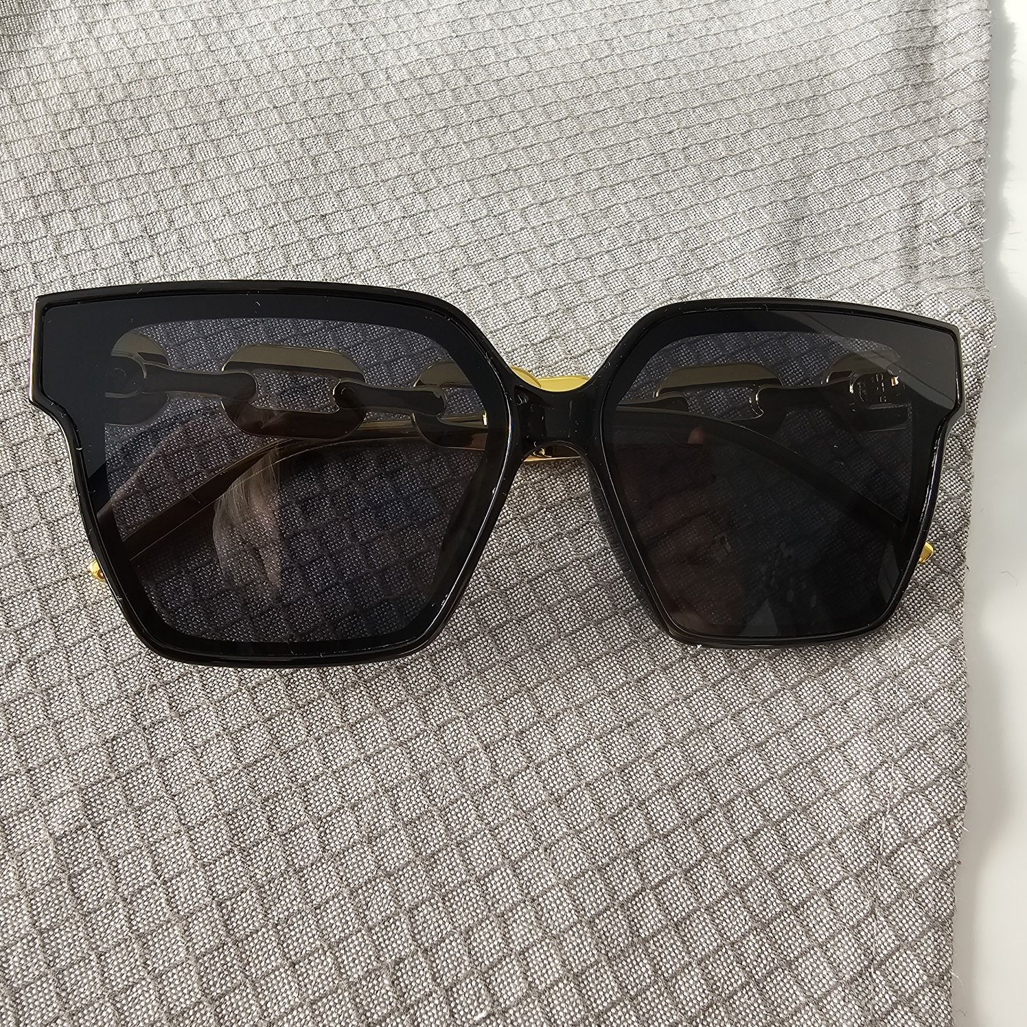 Nowe okulary przeciwsłoneczne