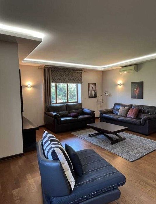 Продам шикарный 2-этажный дом 220кв. м.Большая Даниловка