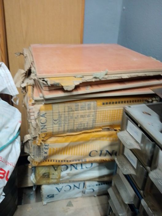 Tijoleira antiderrapante +- 3m2