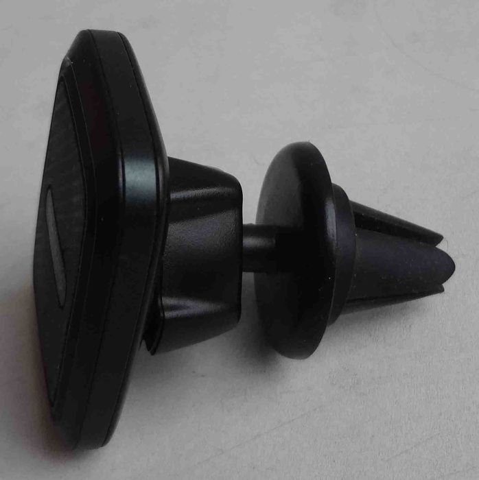 Держатель телефона в автомобиль Intaleo