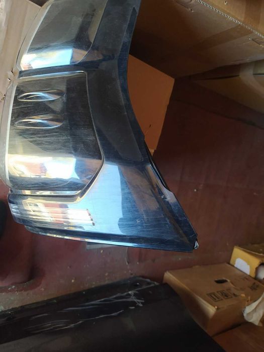 Продам задню праву фару Toyota LAND CRUISER PRADO 150