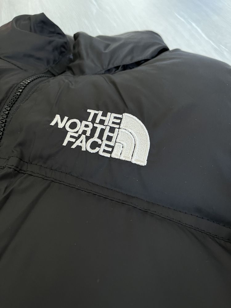 Пуховик The North Face 700 чорний