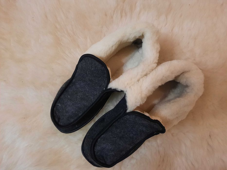 Чоловічі кімнатні чуні-калоші з овчиною (із задником), тапочки-чуні