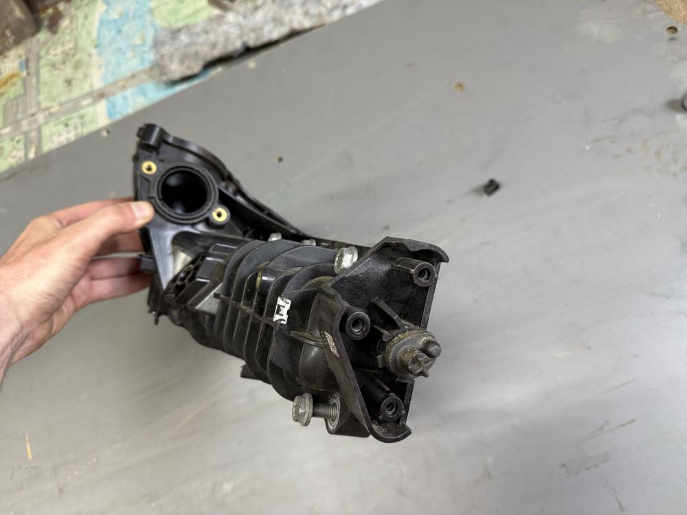 VW T6 колектор 04l129709b Фольксваген Т6 20 тисс км