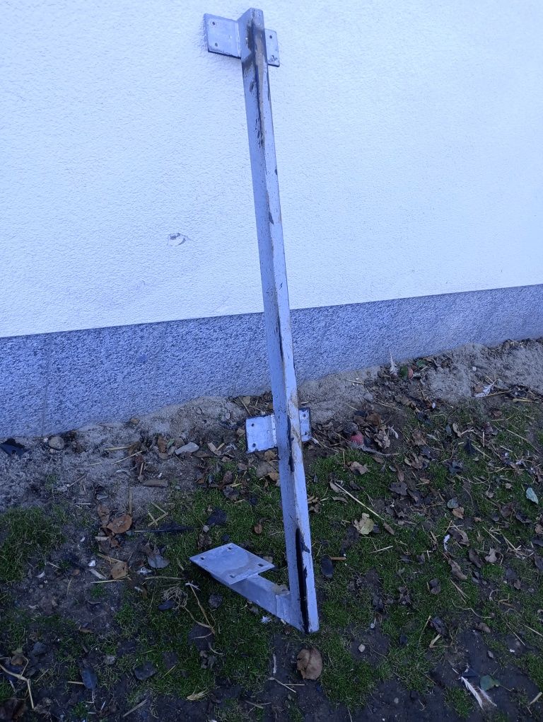 Słupy ocynkowane