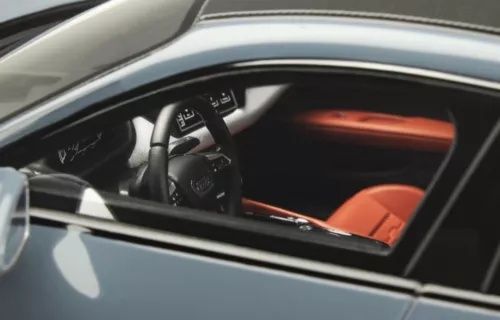 GT-Spirit 1:18 Audi e-tron GT ano 2021