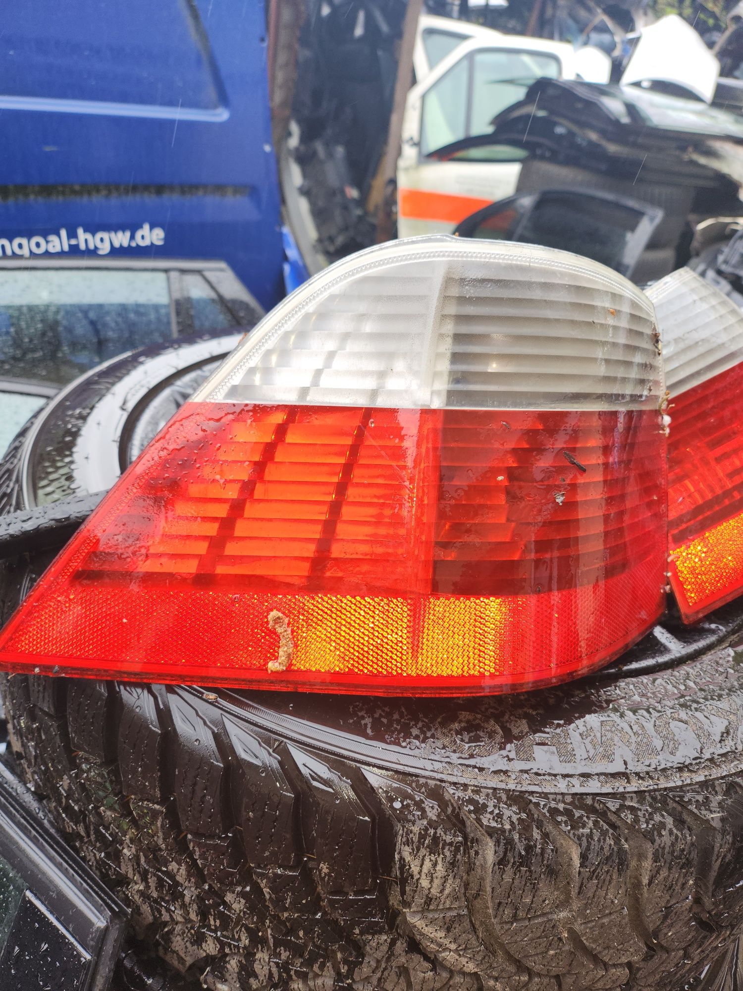 Lampy do BMW  E 61 kombi orginal kompletne całe nie uszkodzone