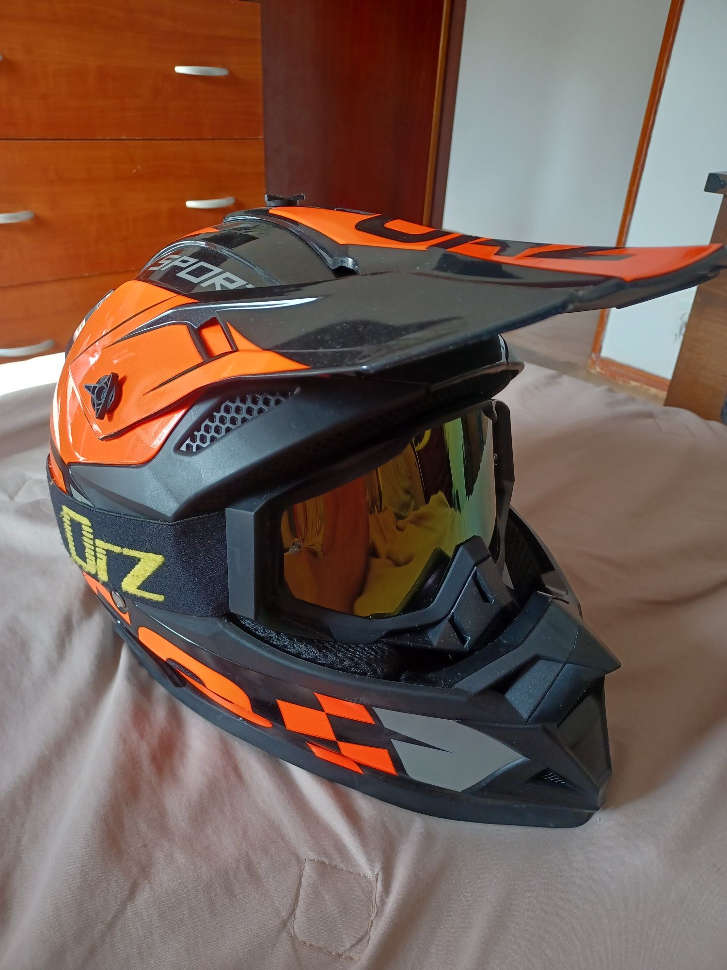 Capacete L 59 60