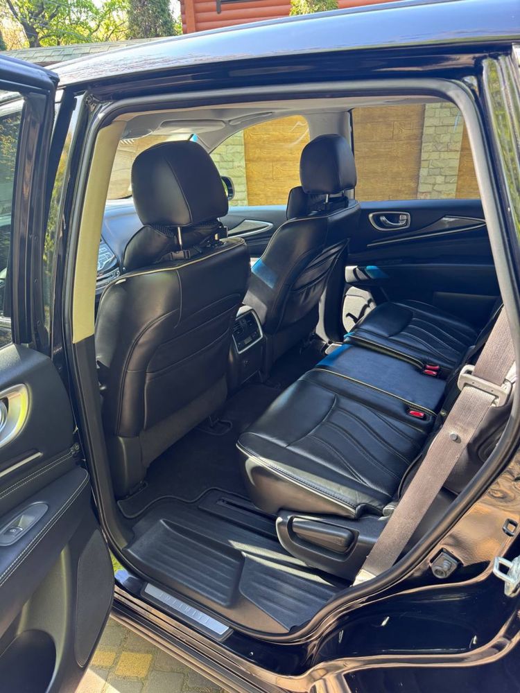 Infiniti QX60 в отличном состоянии