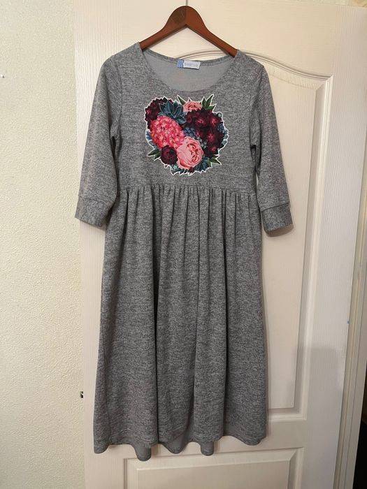 Плаття жіноче дизайнерське, розмір М, можна на вагітну