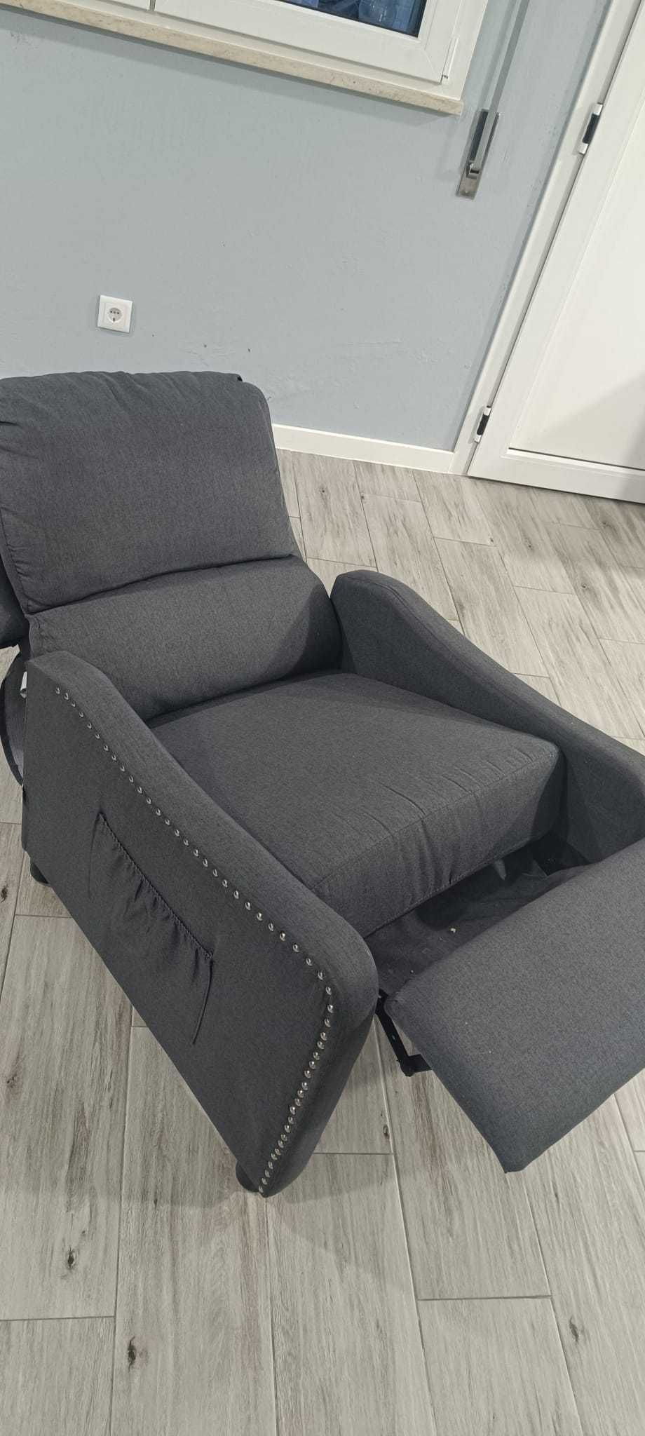 Sofa cadeirão extensível