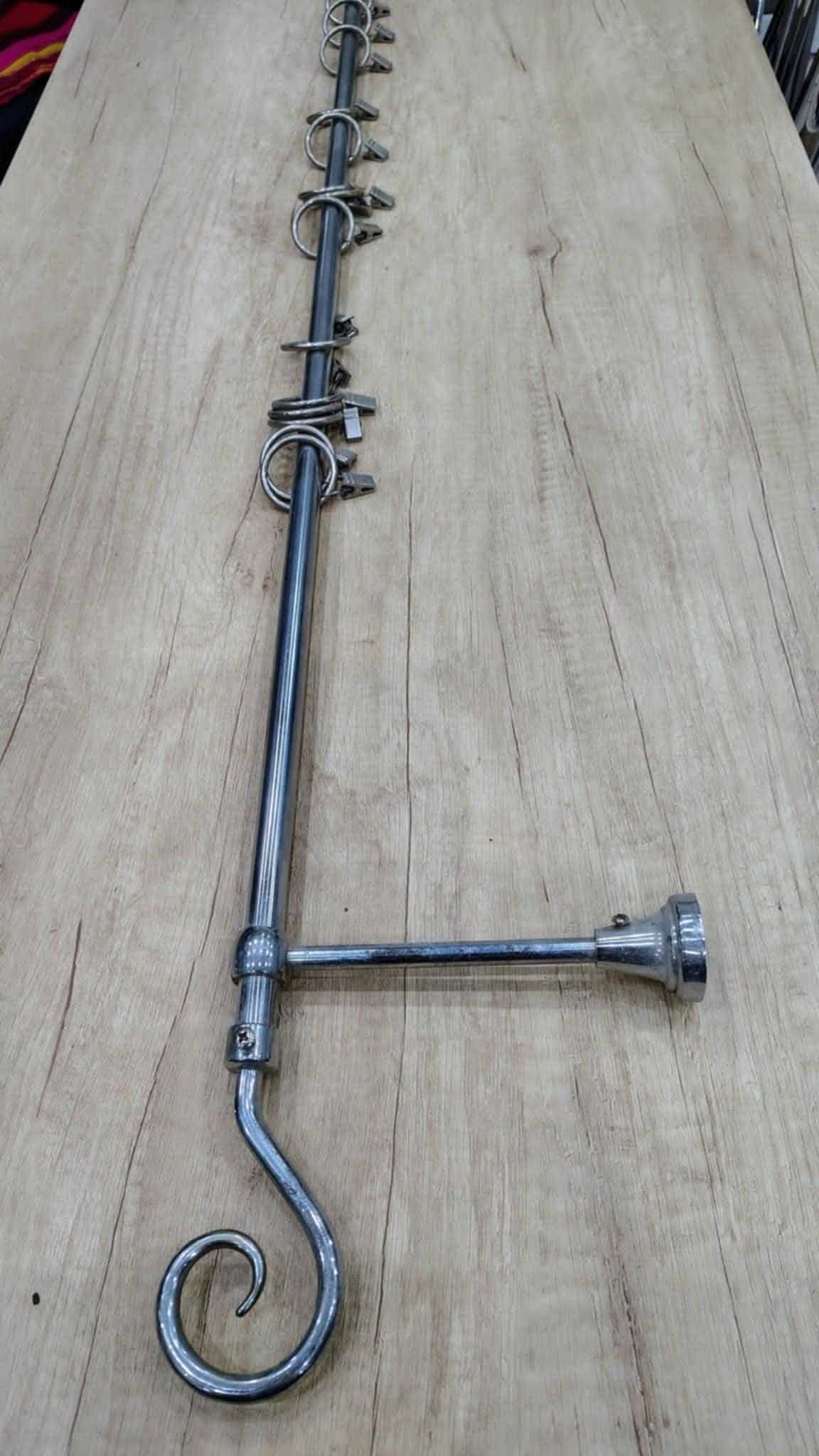 Karnisz srebrny 155 cm