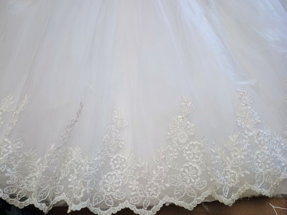 Весільна сукня ( 46-48 р)