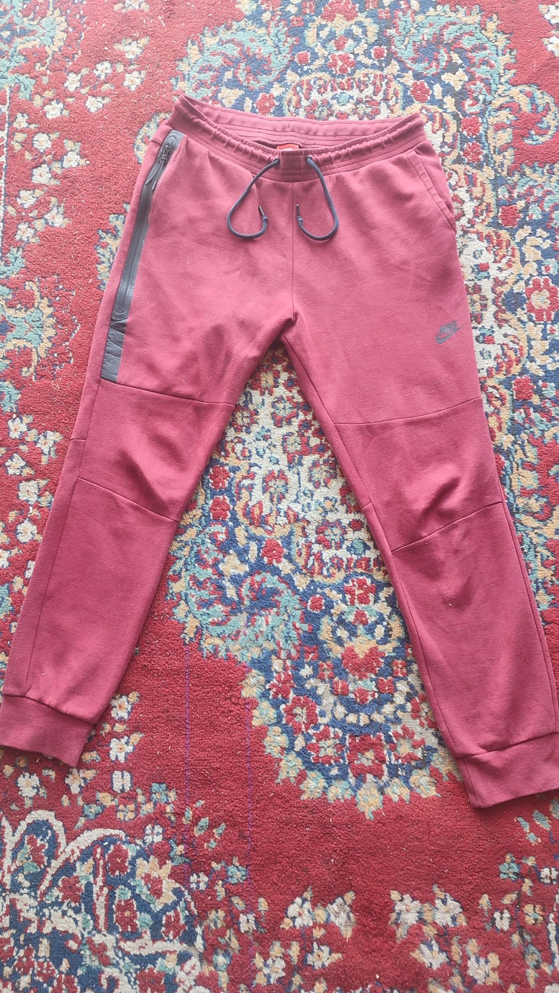 Штани Nike Tech Fleece