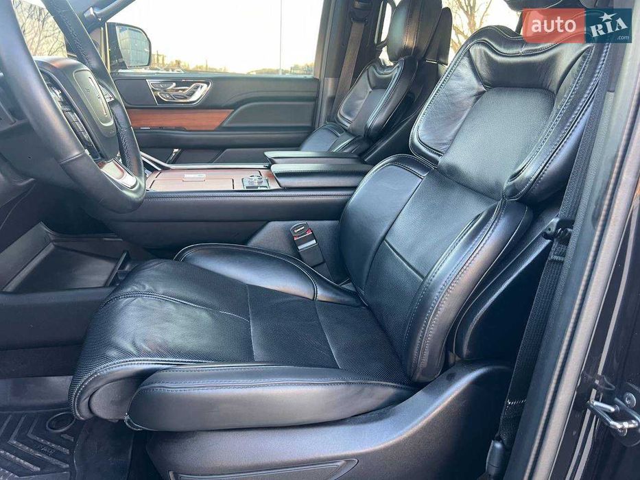 Lincoln Navigator, 2019