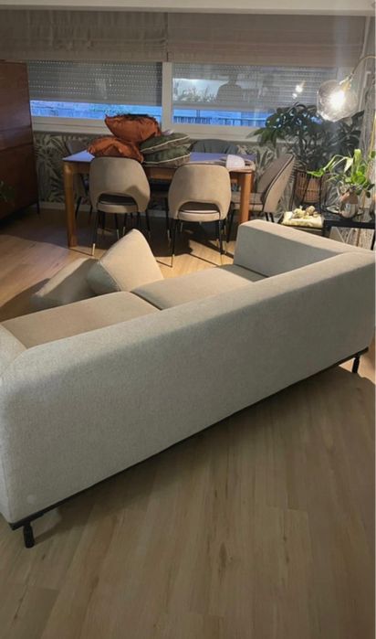 Sofa em segunda mão -2 anos