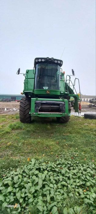 Комбайн John Deere 9560I STS
