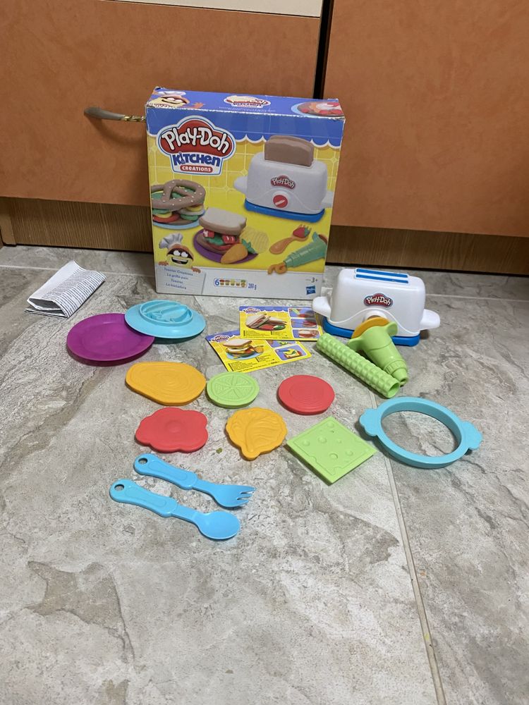 Игровой набор Тостер Play Doh