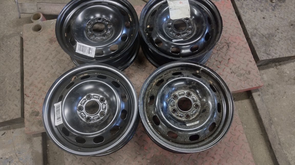 5x108 15 cali ford Volvo z  magazynu z