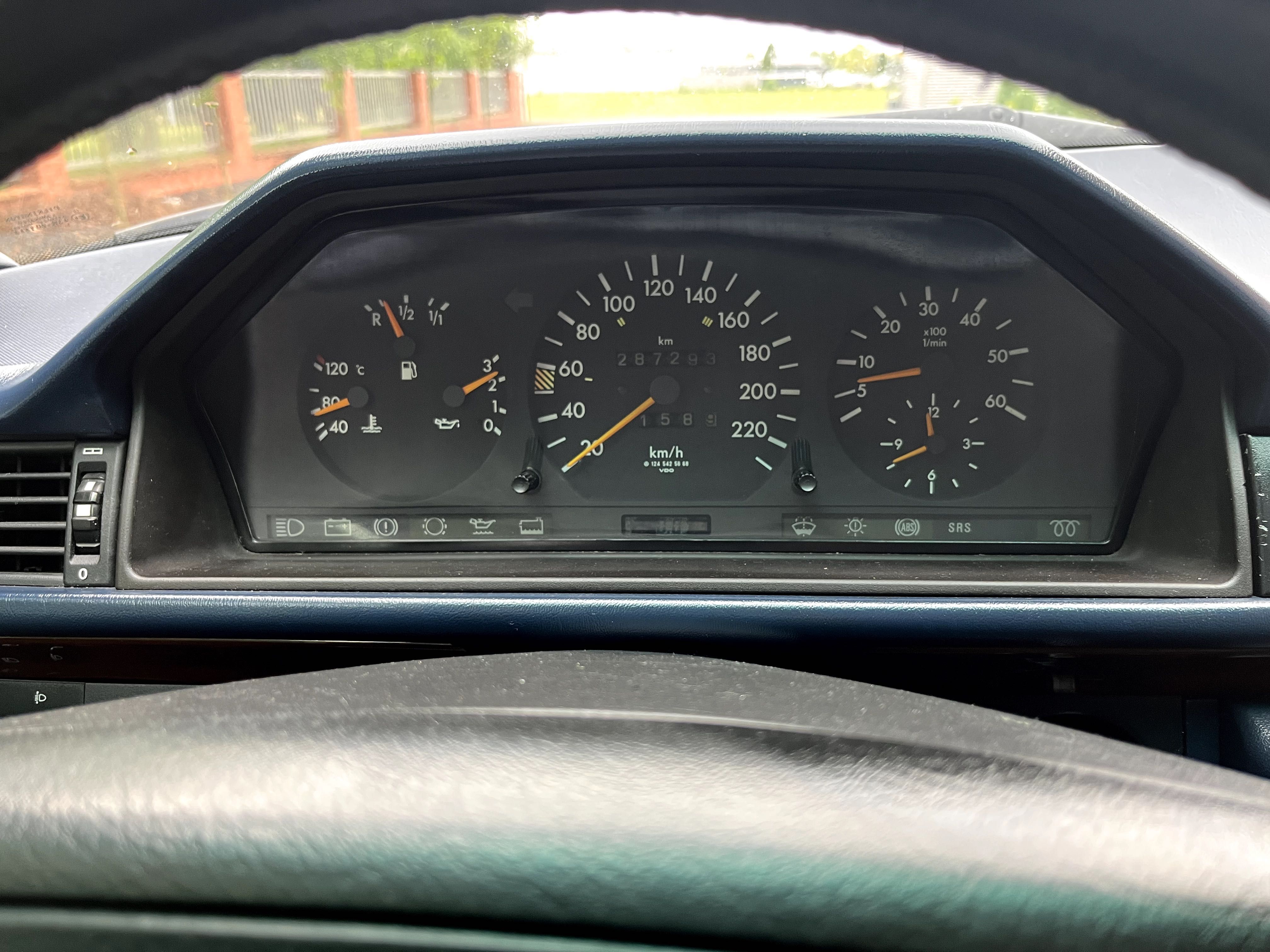Mercedes W124 Kombi 3.0TD. Oryginal.  280 tys km. bogata wersja