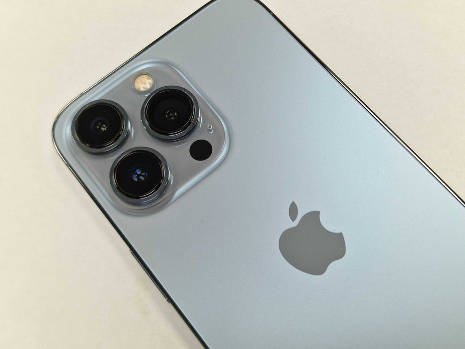Iphone 13 PRO 128GB/ Sierra Blue/ Bat 77%/ Grade A-/ Gwarancja + ładow