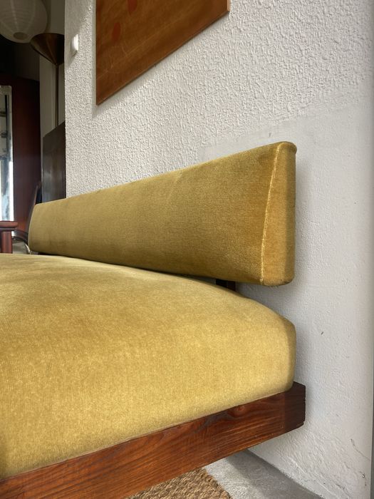 Sofá vintage nórdico