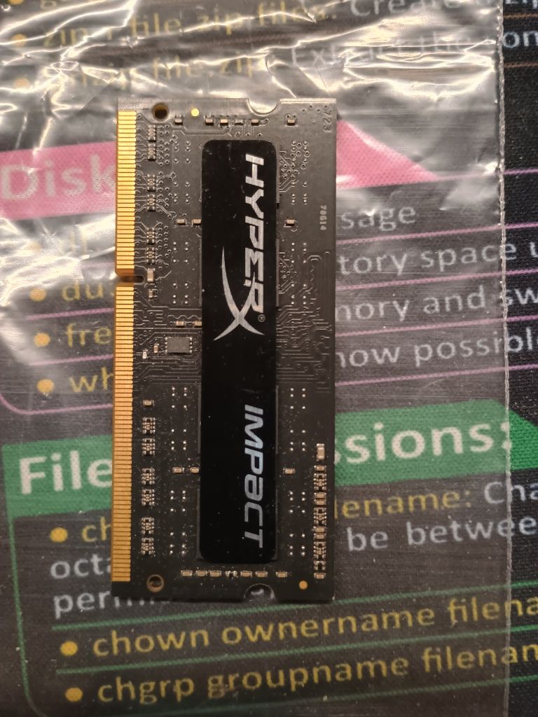 Pamięć RAM DDR3 HyperX HX316LS9IB/4 4 GB 1600 MHz
