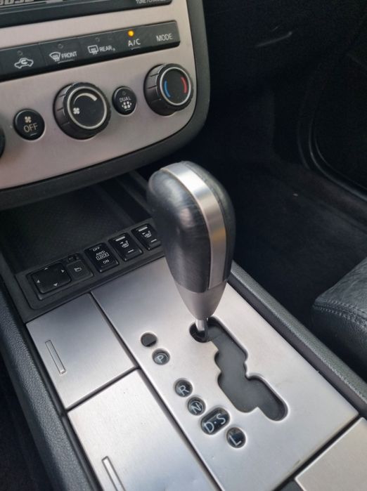 Nissan Murano "SE" 3.5L V6