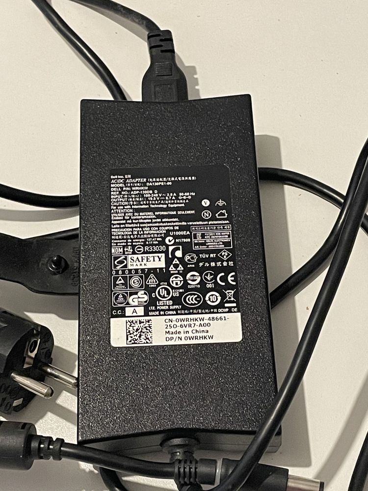 Оригінальний !Адаптер Dell D130 Pe 1-Ідеальний 00 19.5V-6,7 V