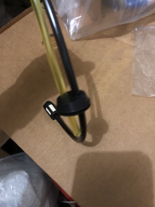 Chupador de gasolina para roçadora