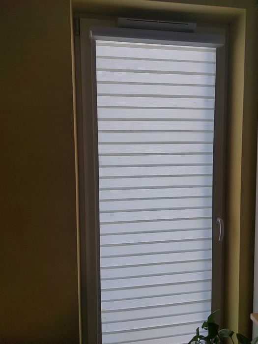 Roleta żaluzja zasłona dzień noc na okno balkonowe ostatnie 2 sztuki