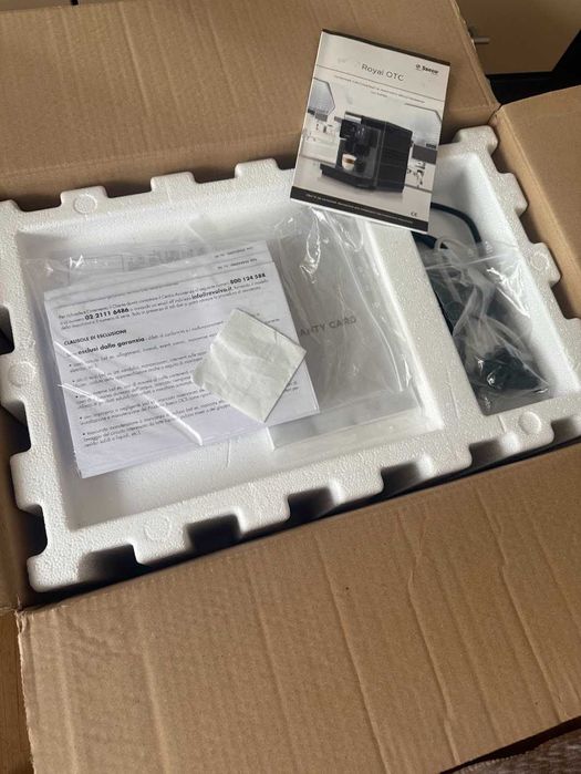 Кавомашина Saeco New Royal OTC (9J0080),  10 видів напоїв